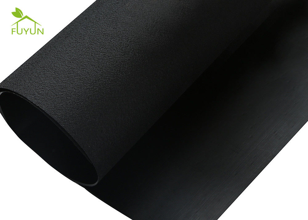 Geotêxtil preto de envelhecimento da superfície áspera da tela da resistência 160gsm Geomembrane da inclinação íngreme