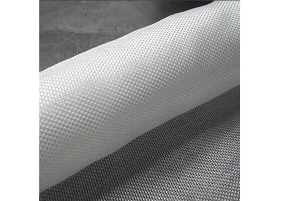 Baixa deformação 220gsm da tela de grande resistência de 30/30KN/M PP Polypropylene Woven Geotextile no reforço